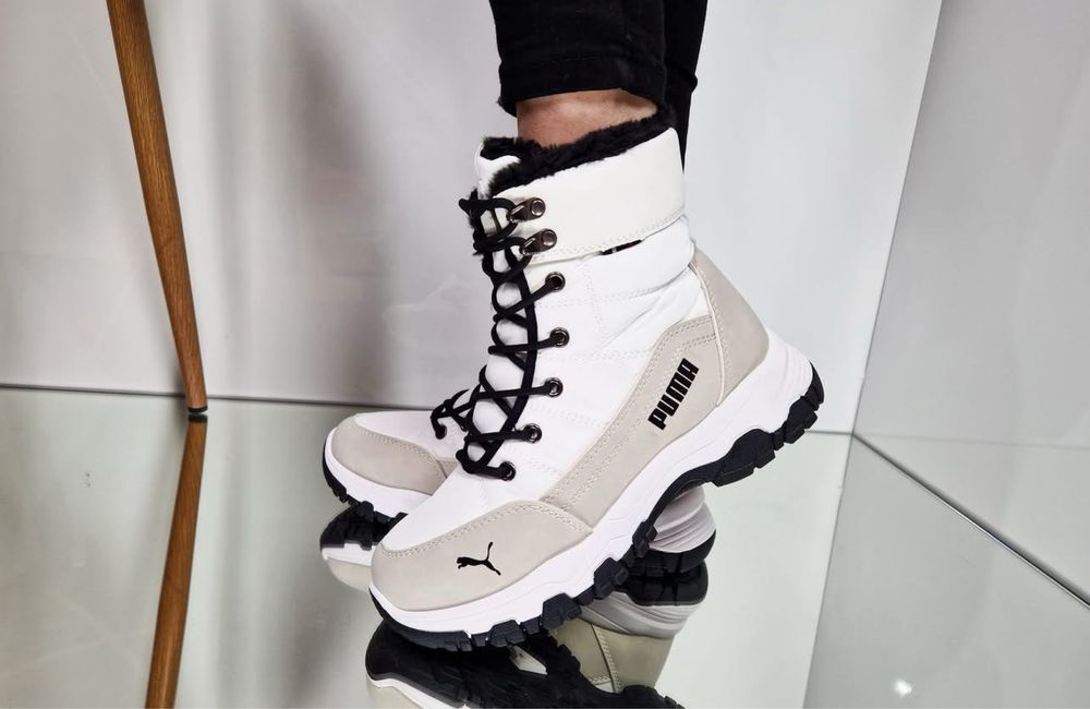 Дамски боти с топъл пух