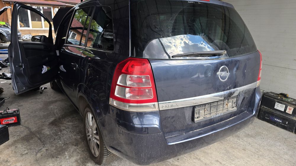 Opel Zafira B на части  2.2  бензин
