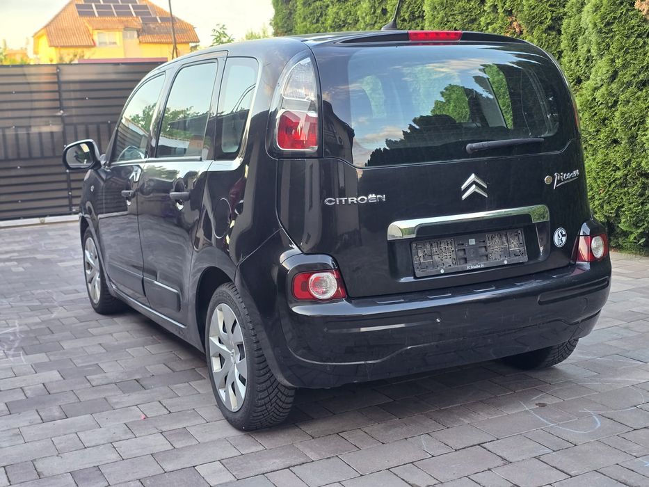 Vând Citroen C 3 PICASSO