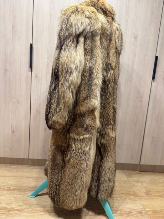 Mantou blană naturală coiot marime 46