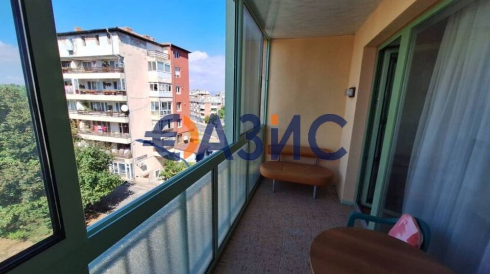 Продава се Тристаен апартамент в Несебър - 100 кв.м за 1300 €/кв.м - Снимка #8