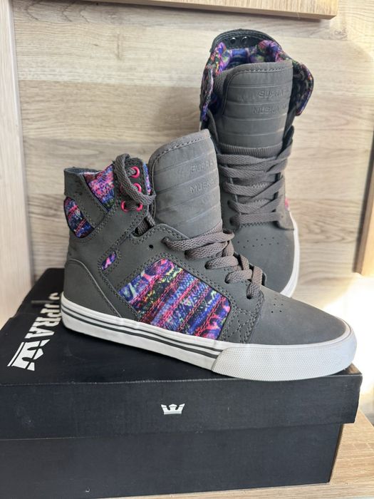 Кецове маратонки