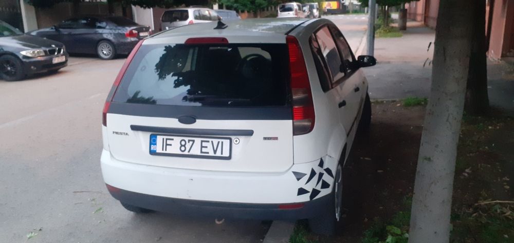 FORD Fiesta 2003 — imagine 5