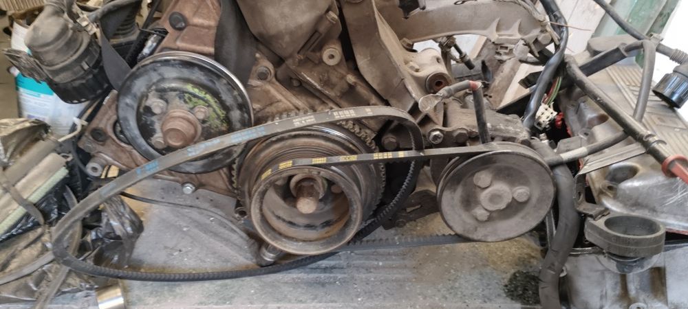 Продам двигатель м40 БМВ