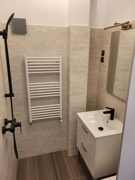 Apartament 3 camere, parter, nemobilat