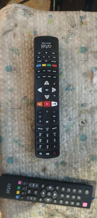 Televizor Artel 43