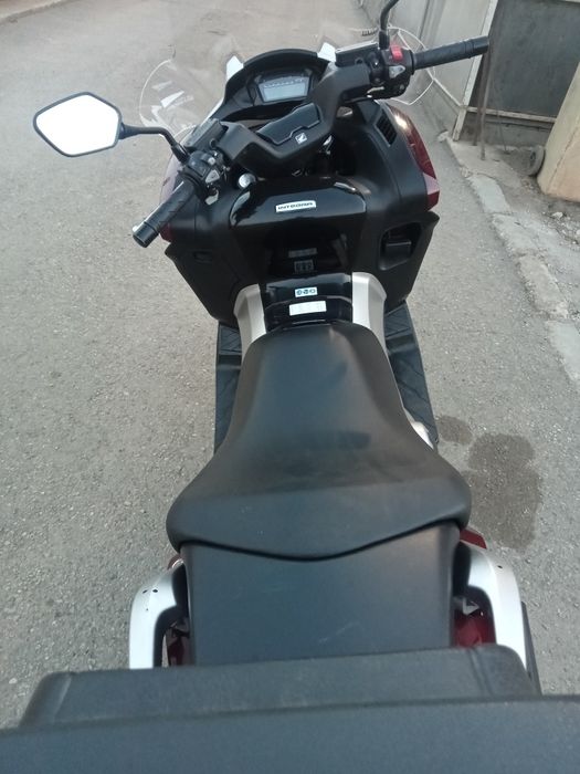Honda integra nc700d an 2013