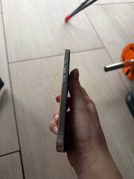 Phone 15 Pro 128 GB