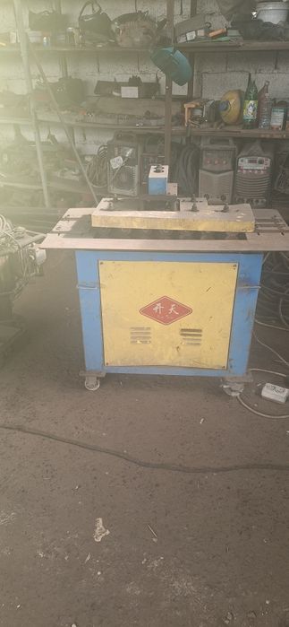 Английский замок.  фальцепрокатный станок для вентиляции. Модель 12HB