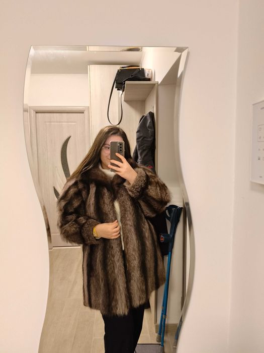 Blană naturală de raton „Kara” – stare impecabilă, mărime M-L