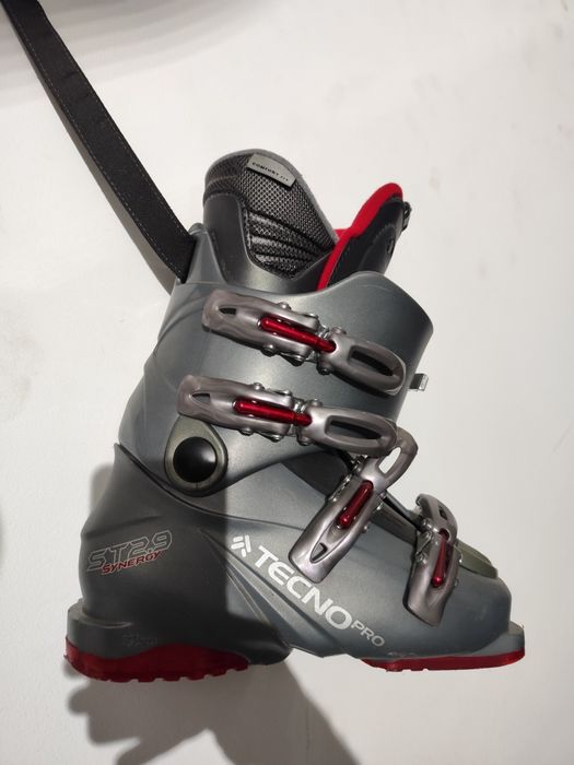 Vand clăpari mărimea 35;36;37 pentru copii