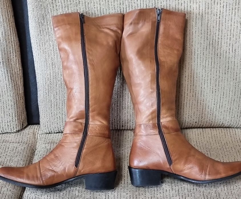 Дамски ботуши 38н