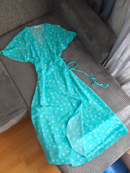 Рокля с прехлупване