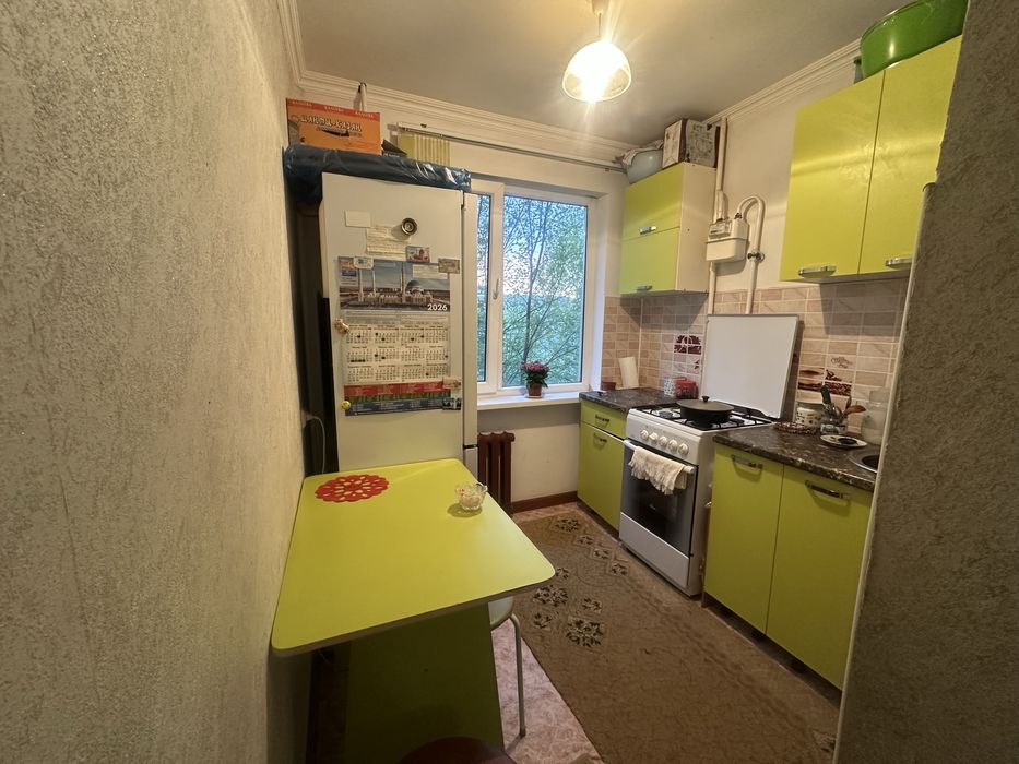 Продам 2квартиру центре