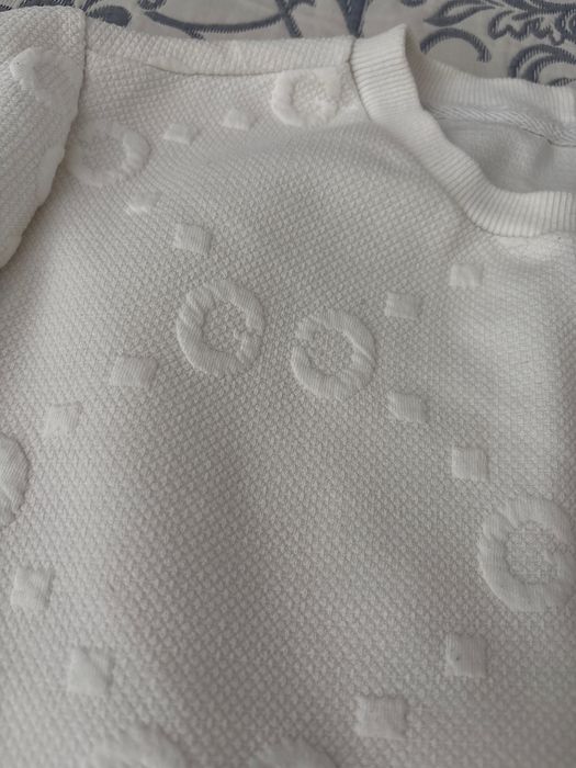 Свитшот на девочку