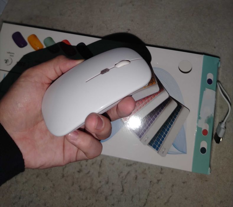 RGB Компактная клавиатура и мышь