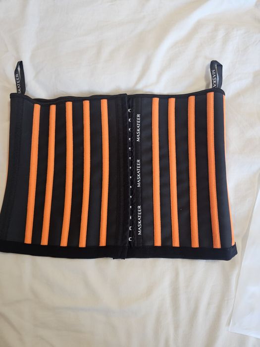 Maskateer корсет