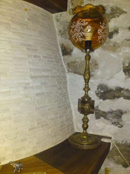 Продавам Голяма Барокова лампа с тьмно кафяв оникс и бронз
