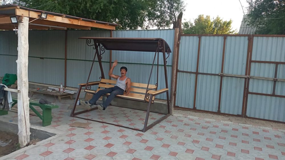 Качелья.         .