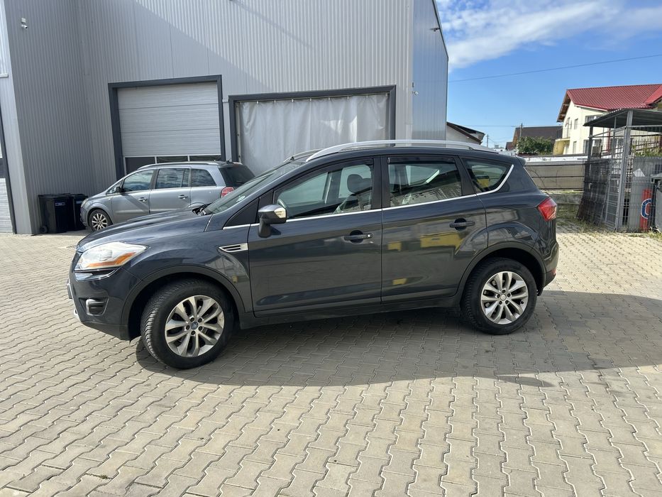 FORD Kuga 2011 — imagine 2