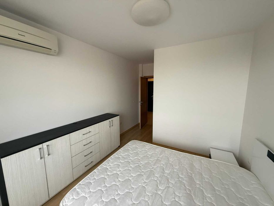 Дава се под наем Двустаен апартамент в София, Център - 61 кв.м за 650 € - Снимка #2