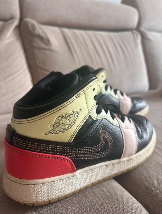 Nike Jordan 1 Mid Se