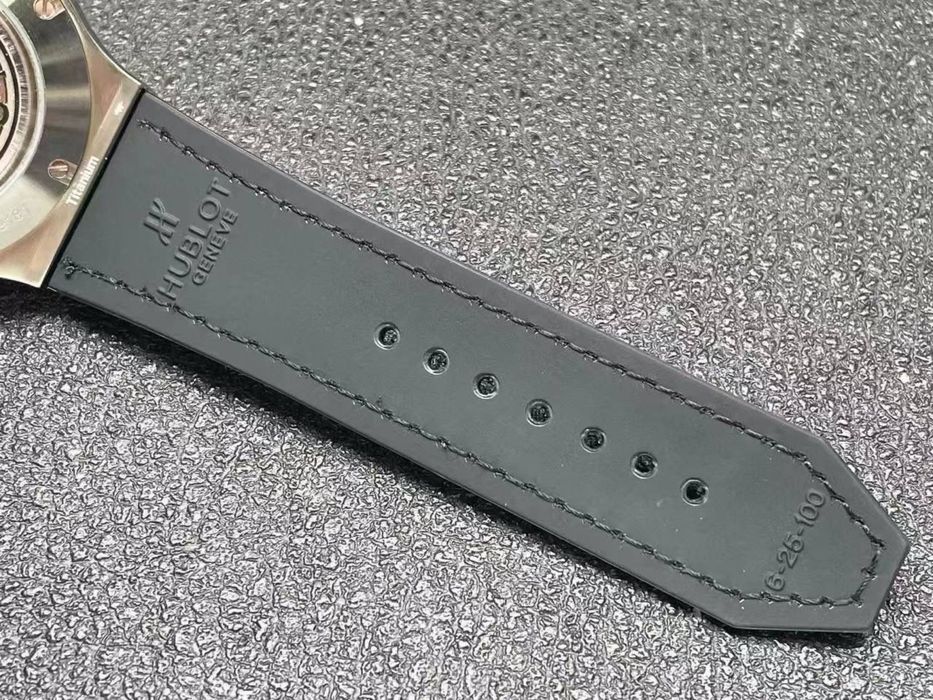 Продам часы Hublot