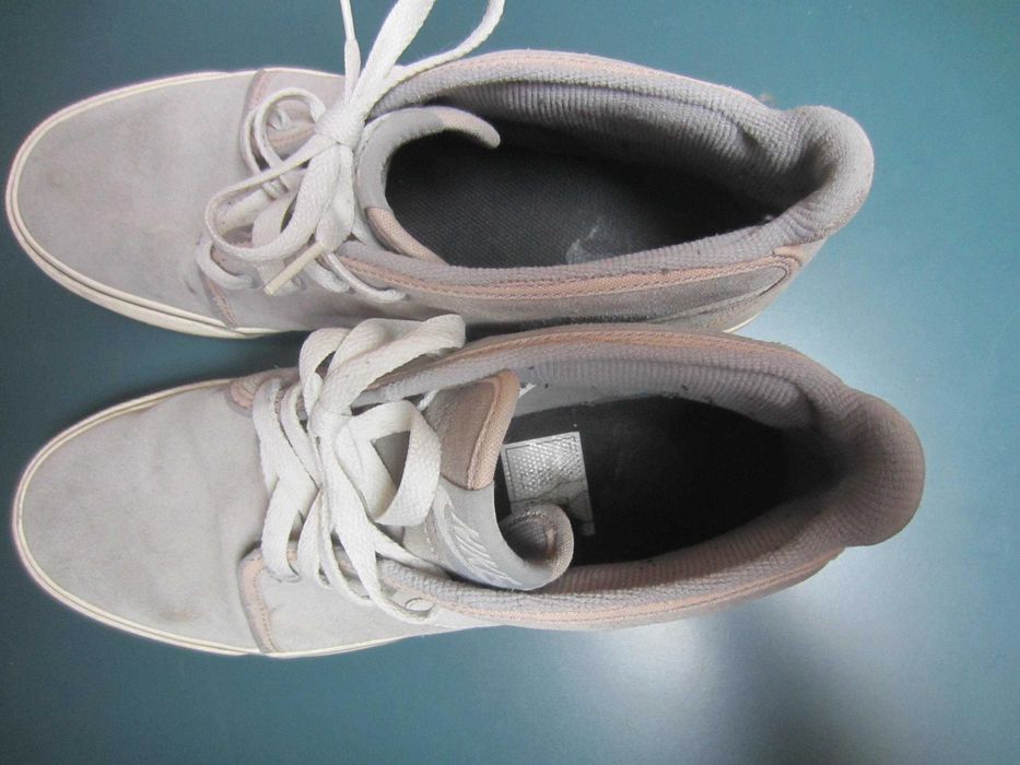 Ghete Nike, piele, masura 43 (US-9,5, UK-8,5,CM-27),stare f.buna