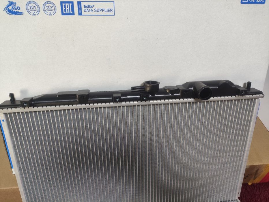 Митсубиси спец вагон рунер радиатор