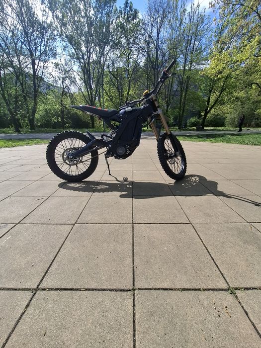 Surron light bee x 2025