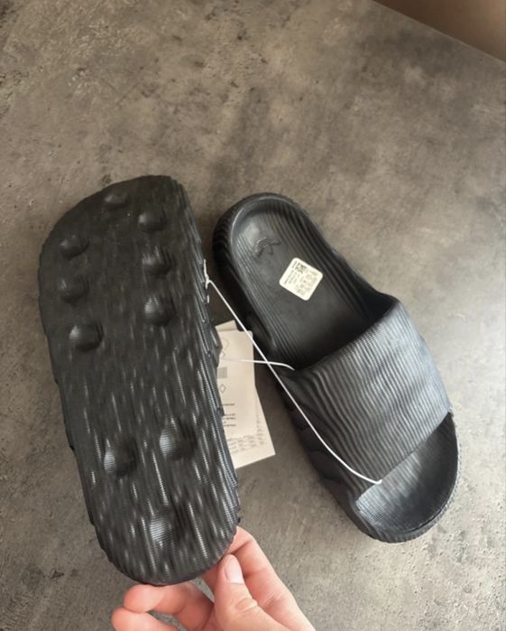 Papuci Adidas Adilette