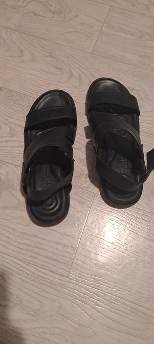 Продам мужские сандали