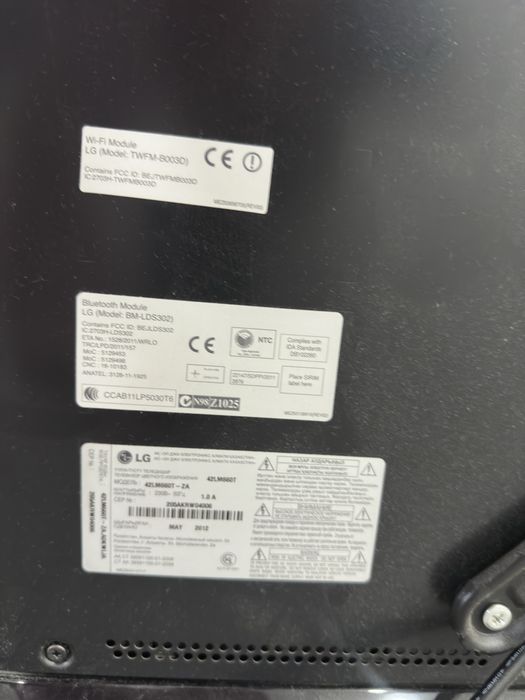 Продам телевизор LG в хорошем состоянии
