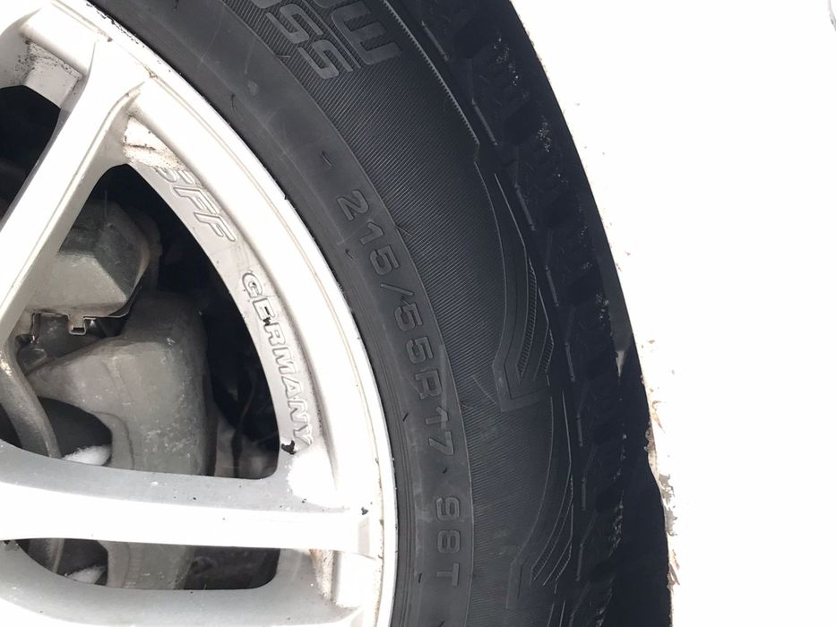 Продаю шины. В хорошем состоянии.