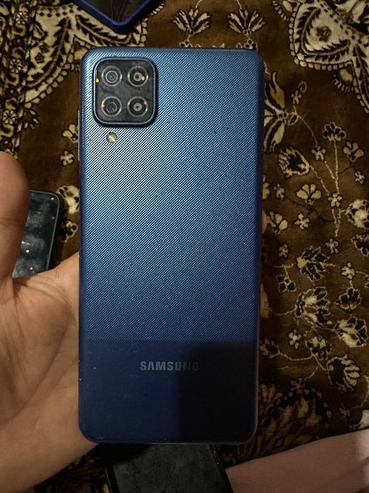 Самсунг 12А 32гб 500минг