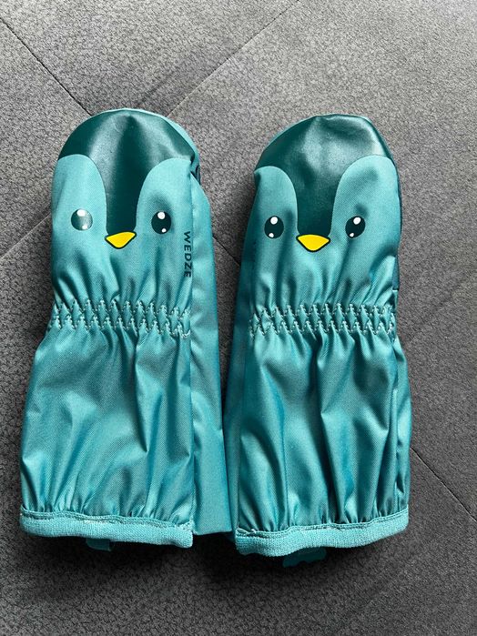 Бебешки ръкавици от Декатлон 12-18м