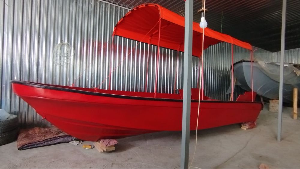 Продаётся катер без мотора