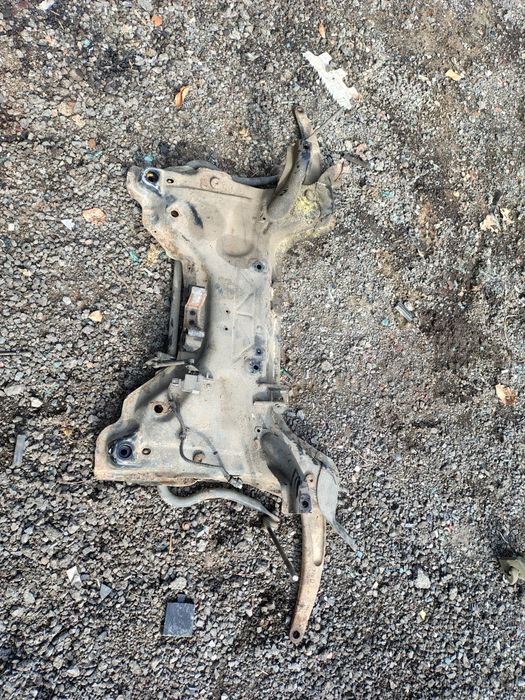 Jug cadru motor Citroen c4