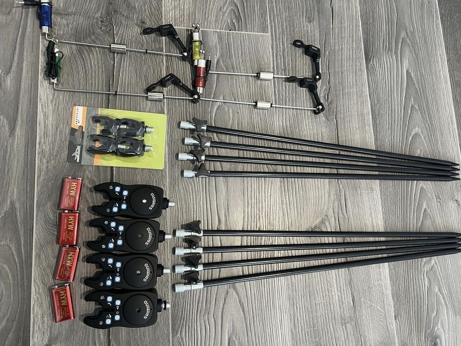 SET 4 Senzori SAIMINO + 4 Swingeri Color + 8 tije + 4 baterii + 4 Cape