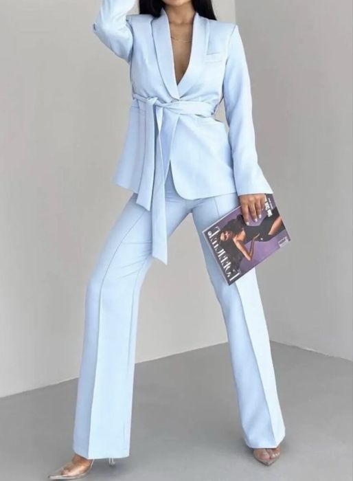 Compleu pantaloni + sacou