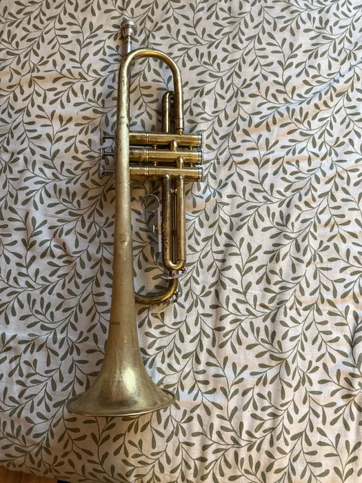 Trompetă SI bemol