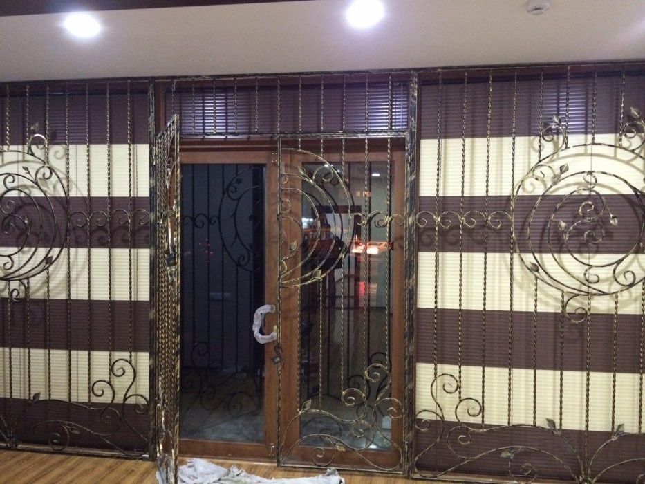 Просто звоните и закажите жалюзы! Установка бесплатно!