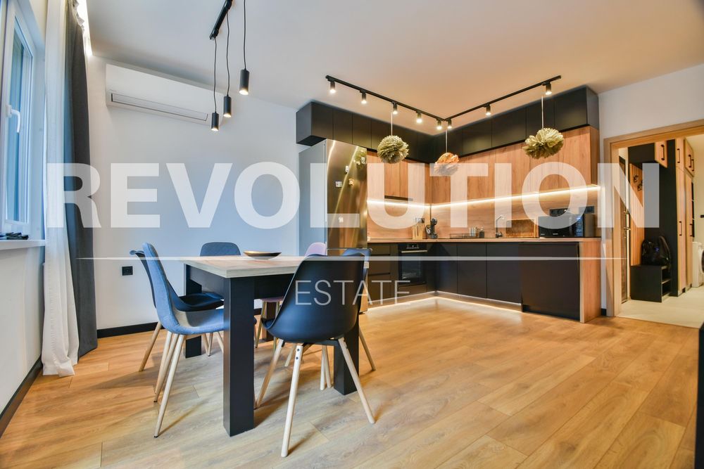 Тристаен апартамент в ж.к. Лозенец .