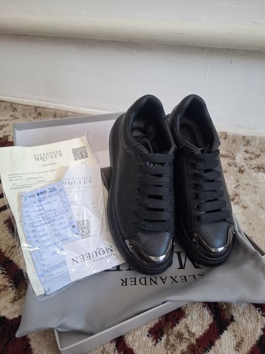 Кроссовки Alexander McQueen черный