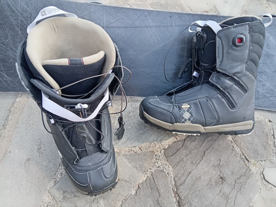 snowboard CC Crazy Creek placa și boots