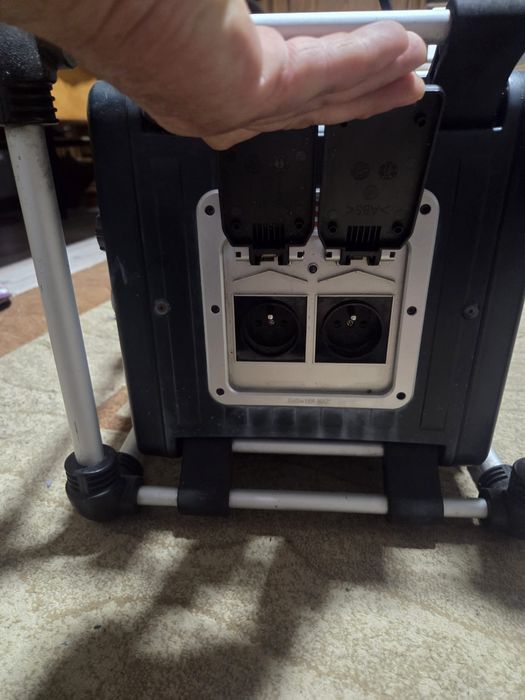 Radio/CD player/prelungitor bosch GML  24 V-CD