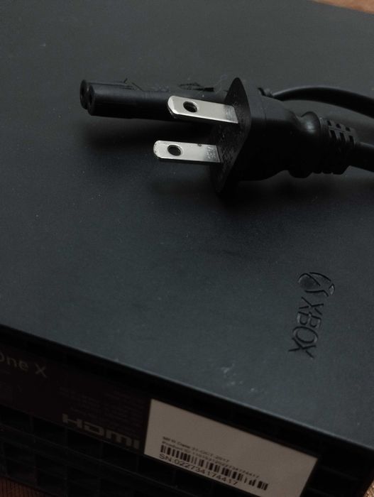 Xbox one, 1тб и игры