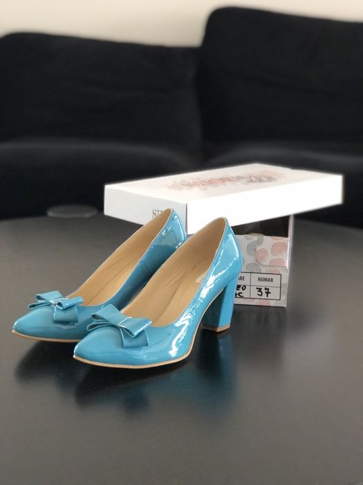 Pantofi piele naturală, mărimea 37