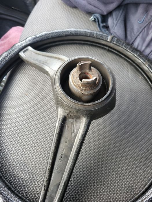 Продам руль на Газель