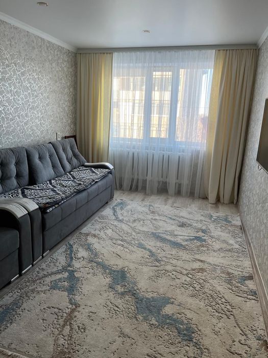 Продам 2х комн улудшеную квартиру